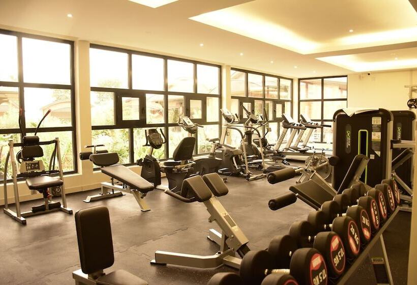 هتل Virunga Inn Resort & Spa