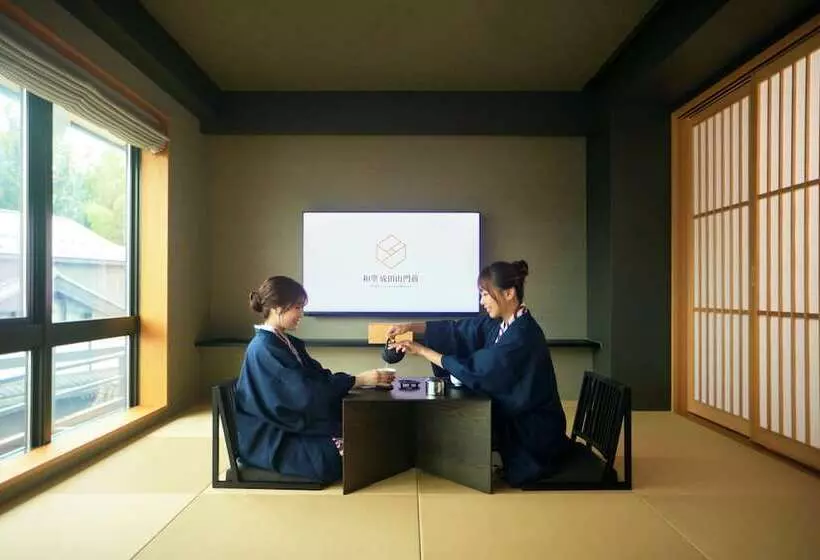 Hotelli Waqoo Naritasan Monzen