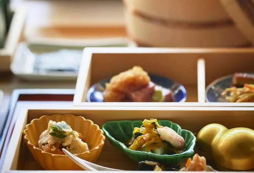 Hotelli Waqoo Naritasan Monzen