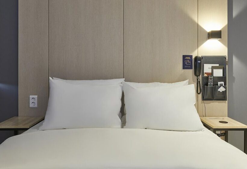 모텔 Dangjin Terminal Just Sleep