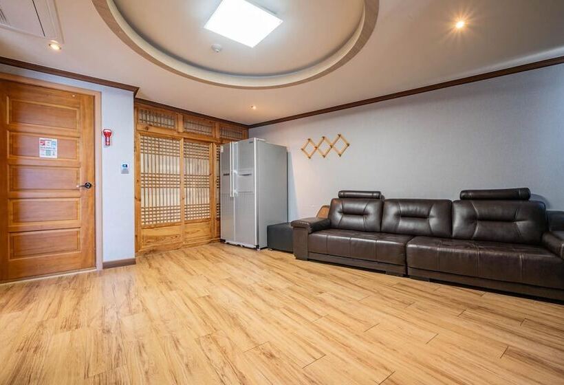 מוטל Gangneung Gyeongpodae Daedeokosutel