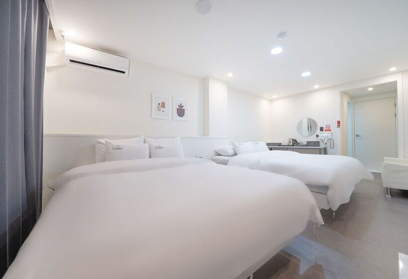 מוטל Sokcho Hotel Foret