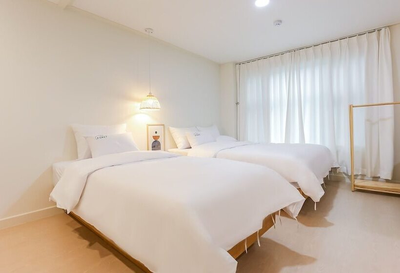 מוטל Sokcho Hotel Foret