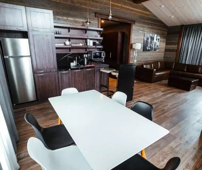 リゾートホテル Le Chalet By Amirsoy