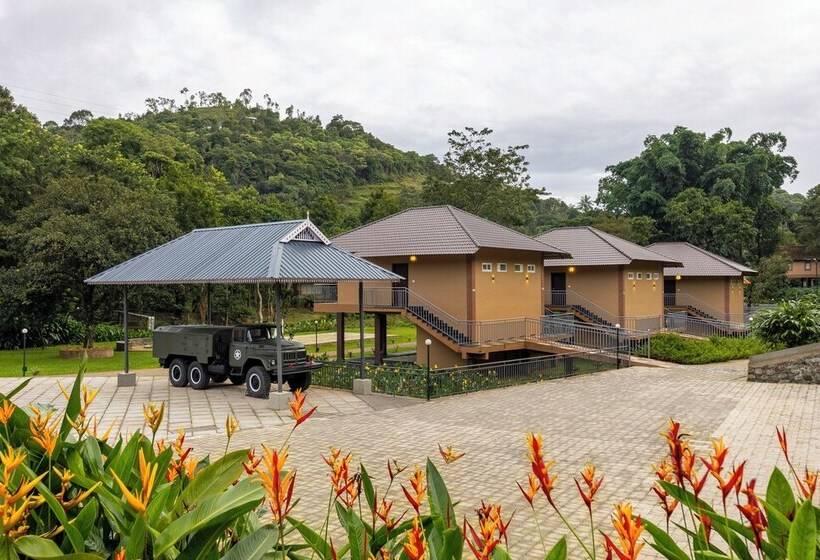 리조트 Sterling Vythiri Wayanad