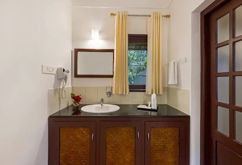 リゾートホテル Sterling Vythiri Wayanad