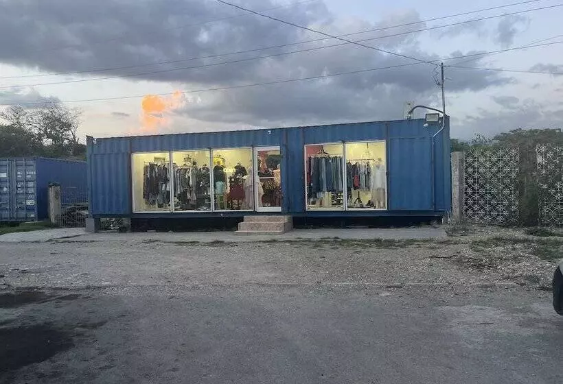 تختخواب و صبحانه Harmony Vybz Apartment