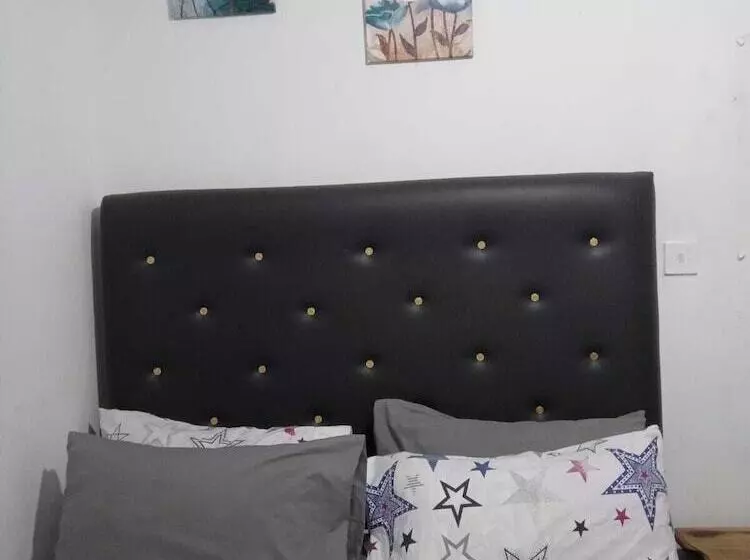 تختخواب و صبحانه Harmony Vybz Apartment