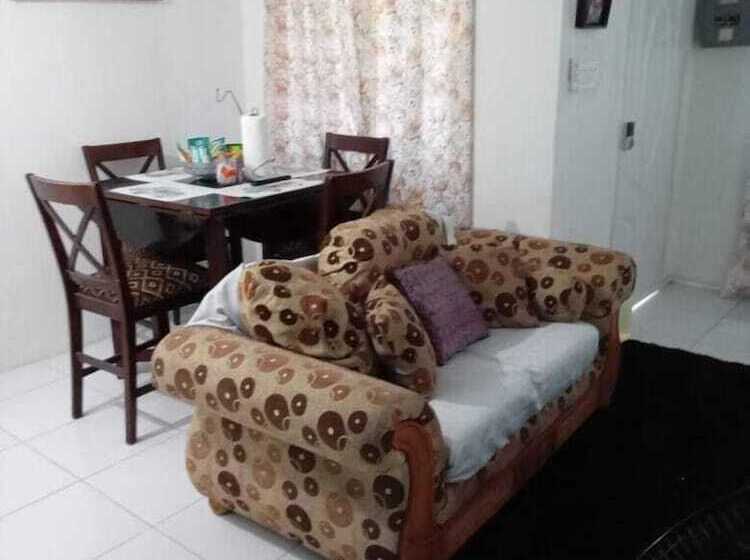 تختخواب و صبحانه Harmony Vybz Apartment