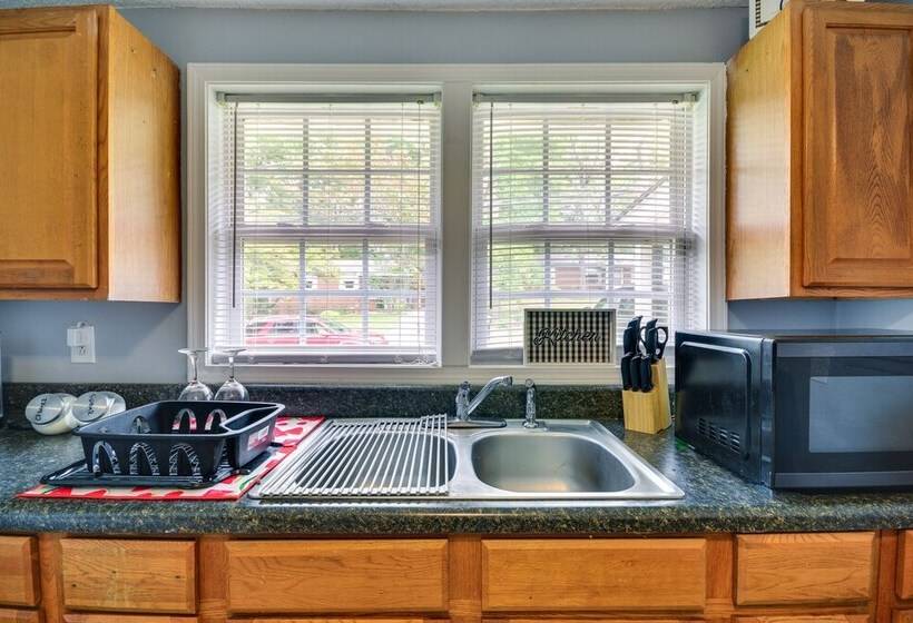 Charming Lexington Home 2 Mi To Downtown!