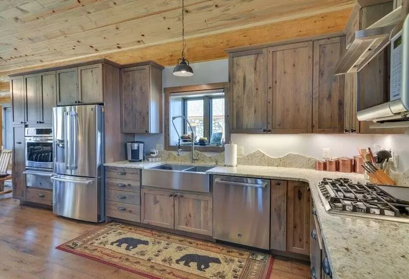Cozy Riverfront Cabin ~ 1 Mi To Buena Vista