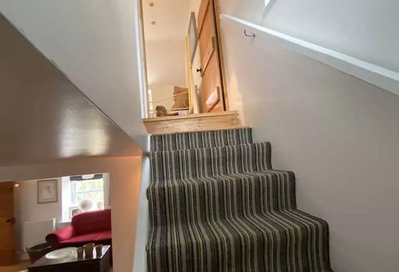 French Vintage Cottage In The Heart Of The Fens