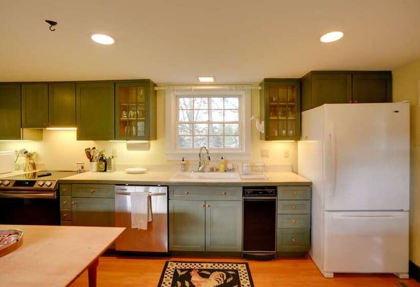 Historic New Lebanon Hideaway On 33 Private Acres!