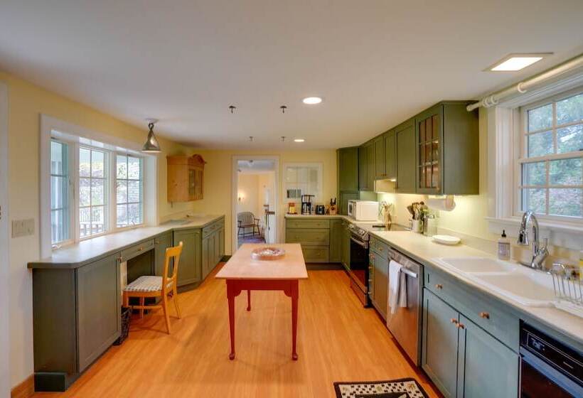 Historic New Lebanon Hideaway On 33 Private Acres!