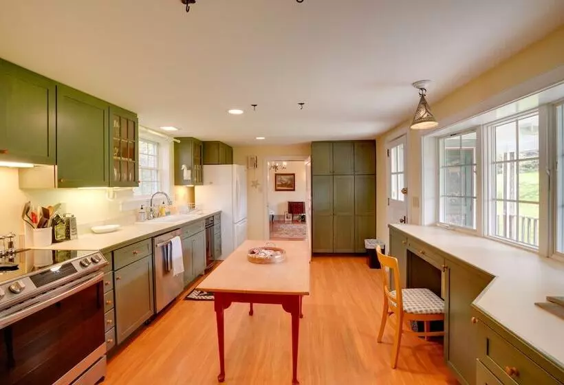 Historic New Lebanon Hideaway On 33 Private Acres!