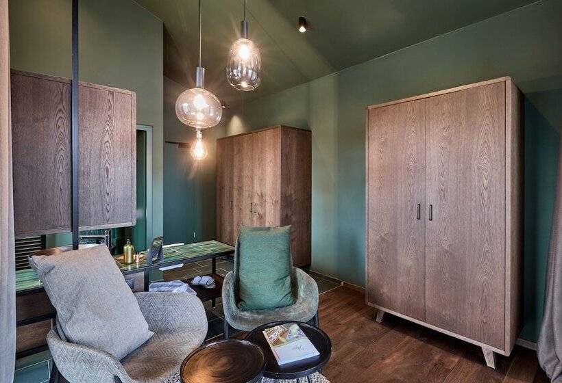 فندق Floris Green Suites