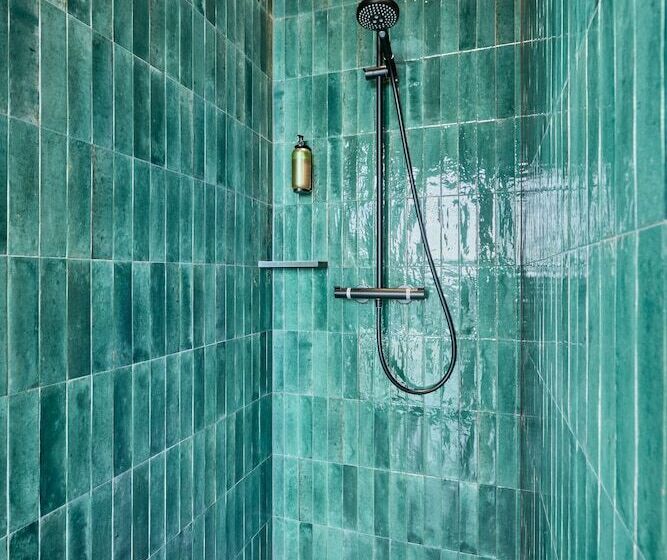 فندق Floris Green Suites