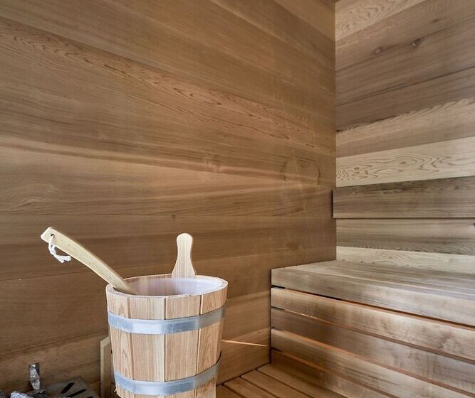 فندق Floris Green Suites