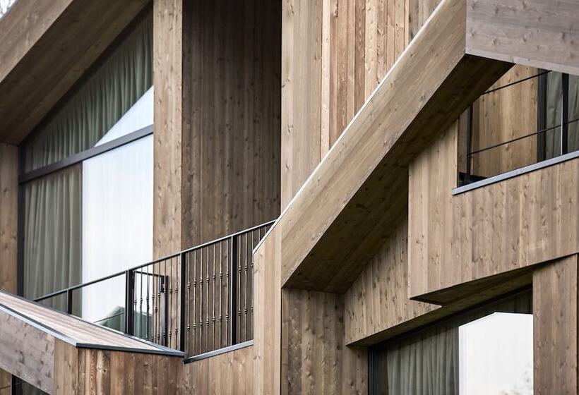 فندق Floris Green Suites