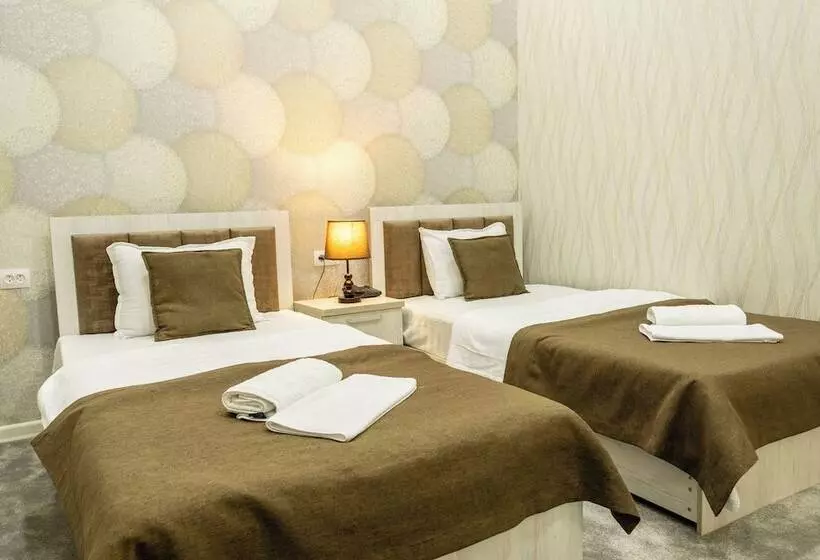Hotelli Osiyo Plaza