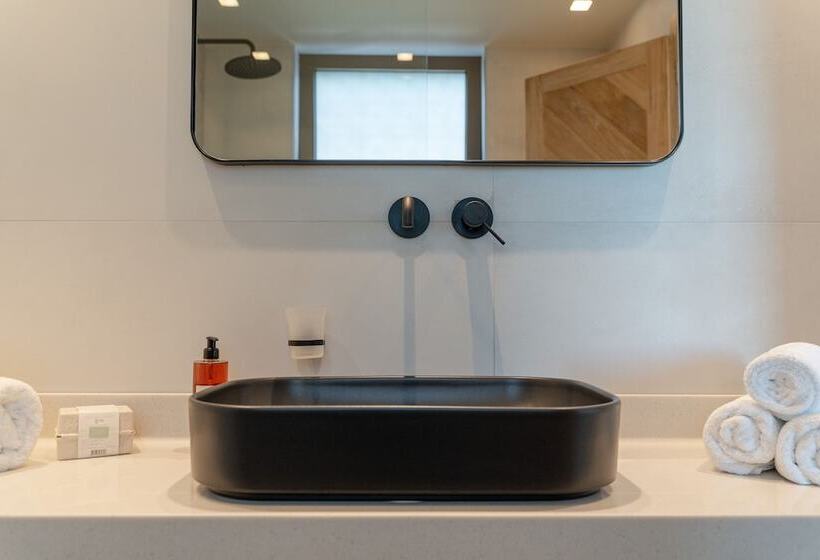 Hotel Taf Beach Villas With Tesla