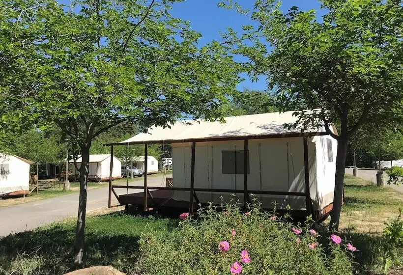 ホテル Wildhaven Yosemite Glamping