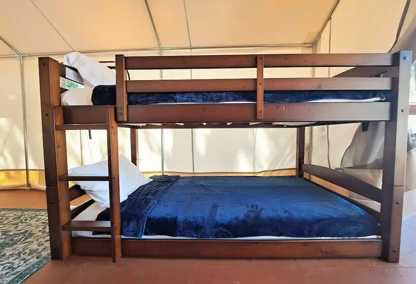 ホテル Wildhaven Yosemite Glamping