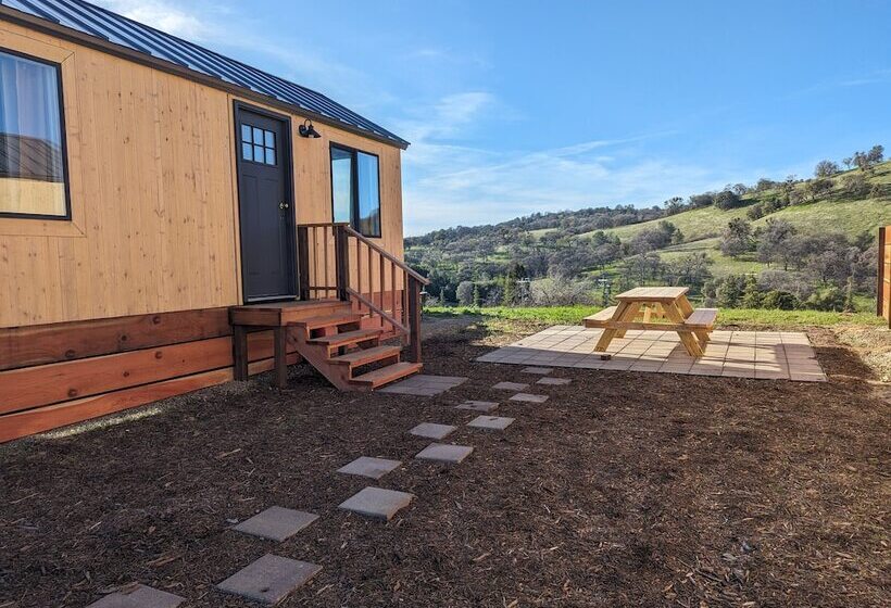 호텔 Wildhaven Yosemite Glamping