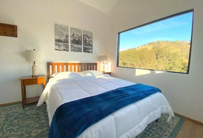 ホテル Wildhaven Yosemite Glamping