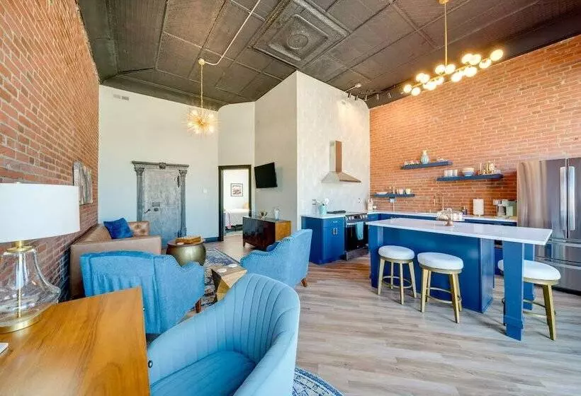 Idyllic Biggsville Vacation Rental: 10 Mi To River