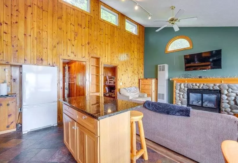 Kalkaska Retreat: Private Hot Tub, Dock, Fireplace