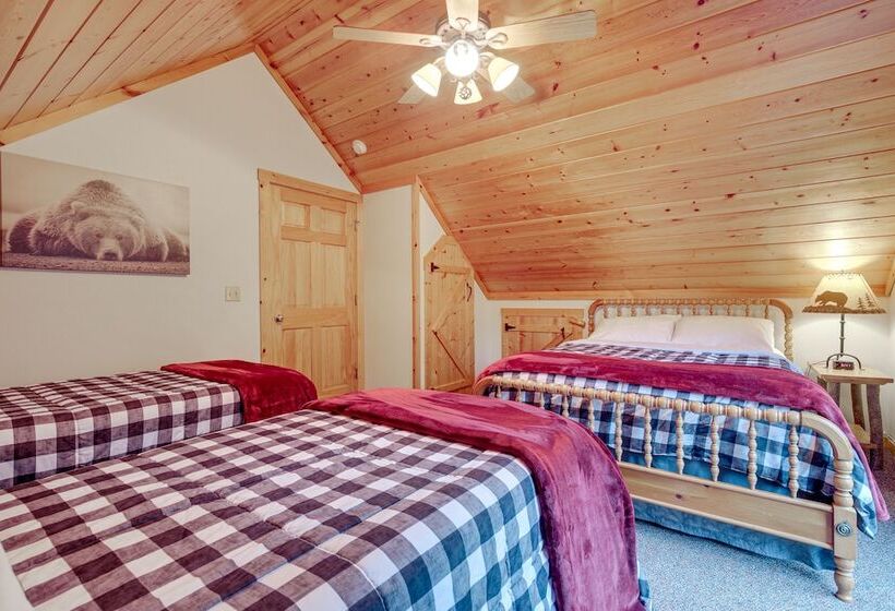 Lakefront Presque Isle Cabin W/ Private Dock