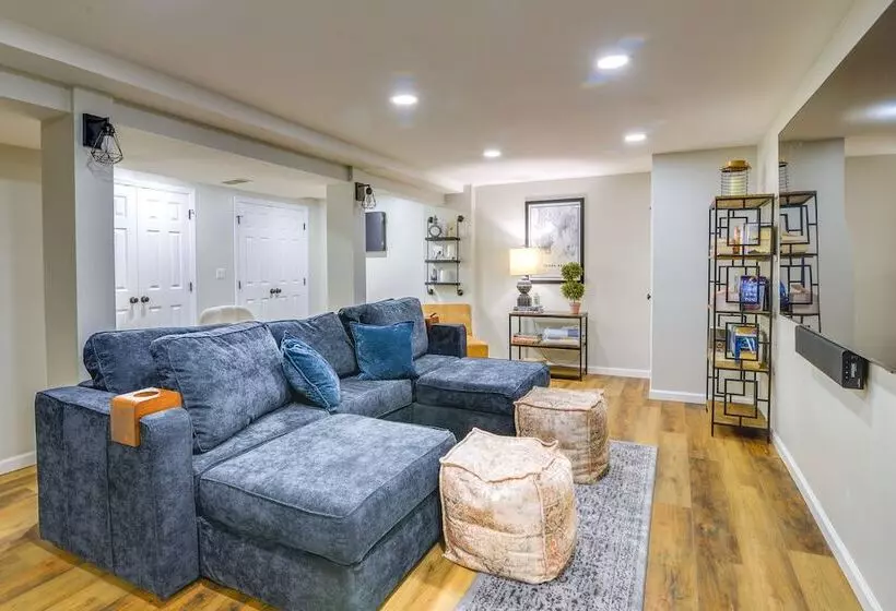 Luxurious Morgantown Retreat W/ Stunning Views!