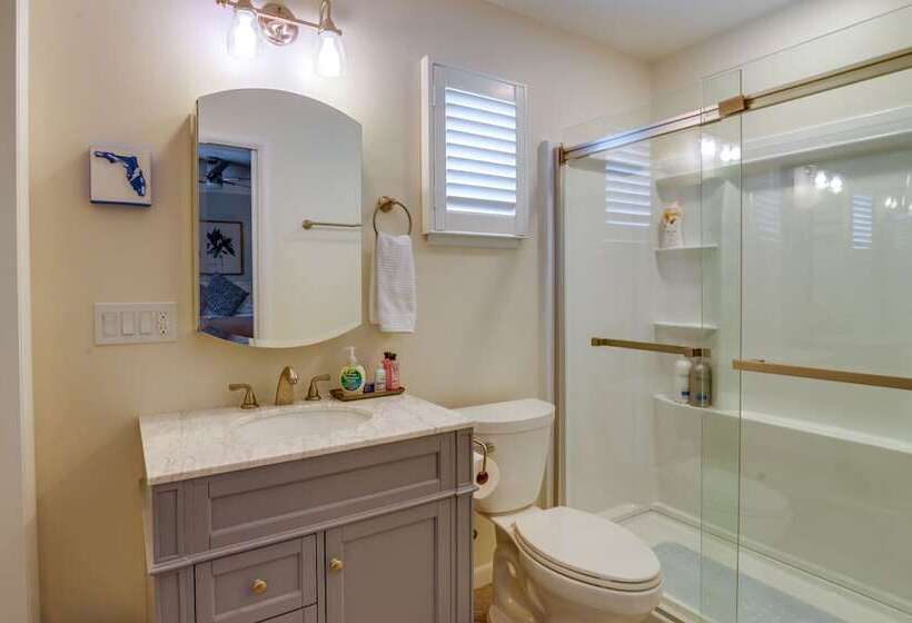 Luxurious Morgantown Retreat W/ Stunning Views!