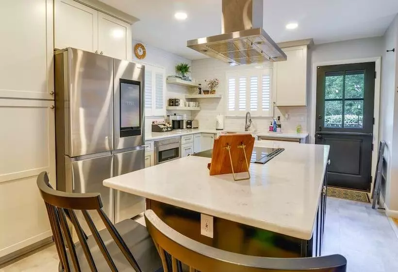 Luxurious Morgantown Retreat W/ Stunning Views!