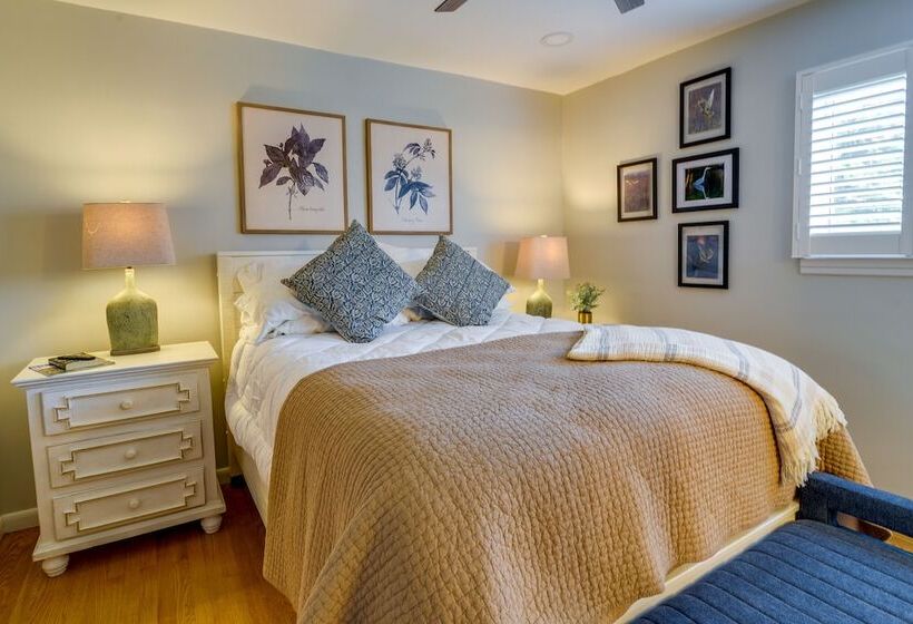 Luxurious Morgantown Retreat W/ Stunning Views!