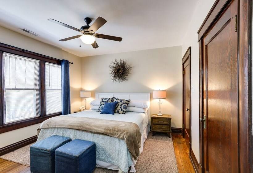 Missouri Retreat W/ Deck, Grill & Shuffleboard!