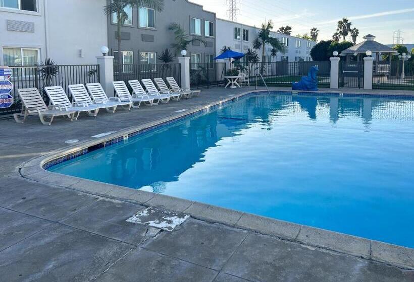 فندق على الطريق Studio 6 Suites Carson, Ca