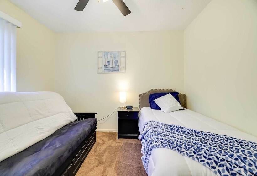 Tobyhanna Abode W/ Golf & Pool Access!