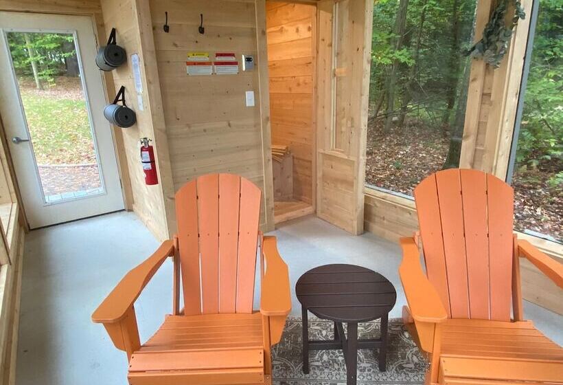 膳宿费 Vermont Mirror House