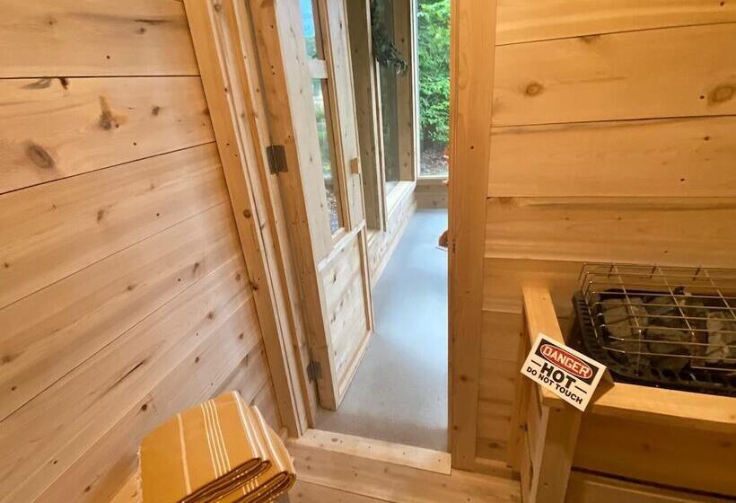 膳宿费 Vermont Mirror House