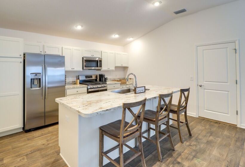 Golfer S Paradise: Pet Friendly Home In Wildwood