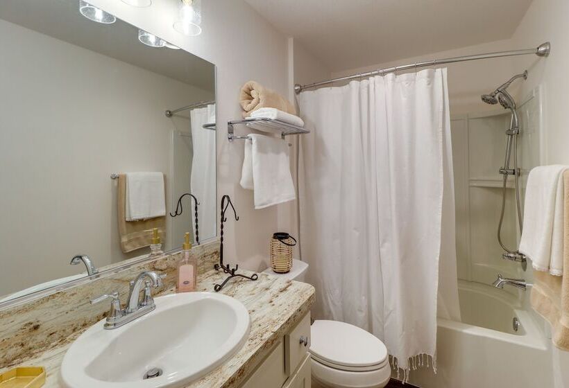 Golfer S Paradise: Pet Friendly Home In Wildwood