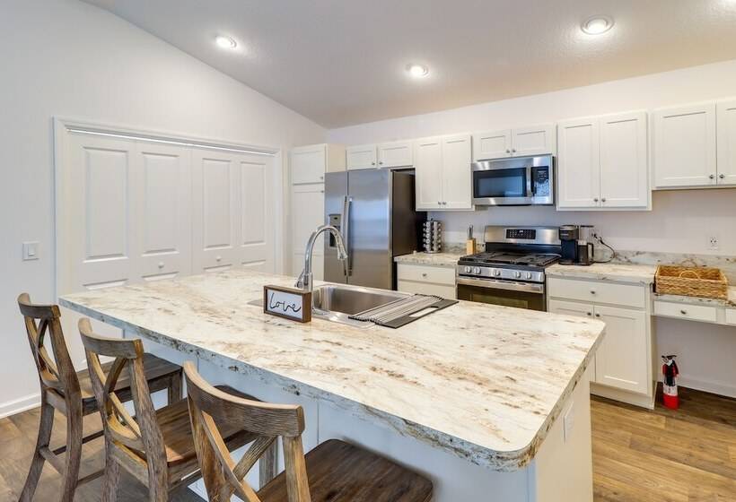 Golfer S Paradise: Pet Friendly Home In Wildwood