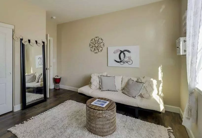 Reno Home ~ 7 Mi To Reno Sparks Convention Center!