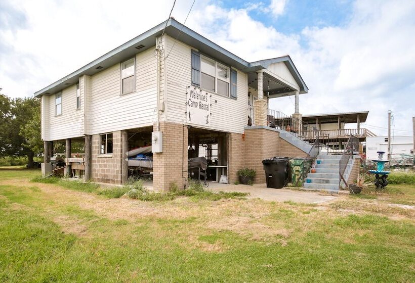 Pet Friendly St Bernard Home Near Fishing!