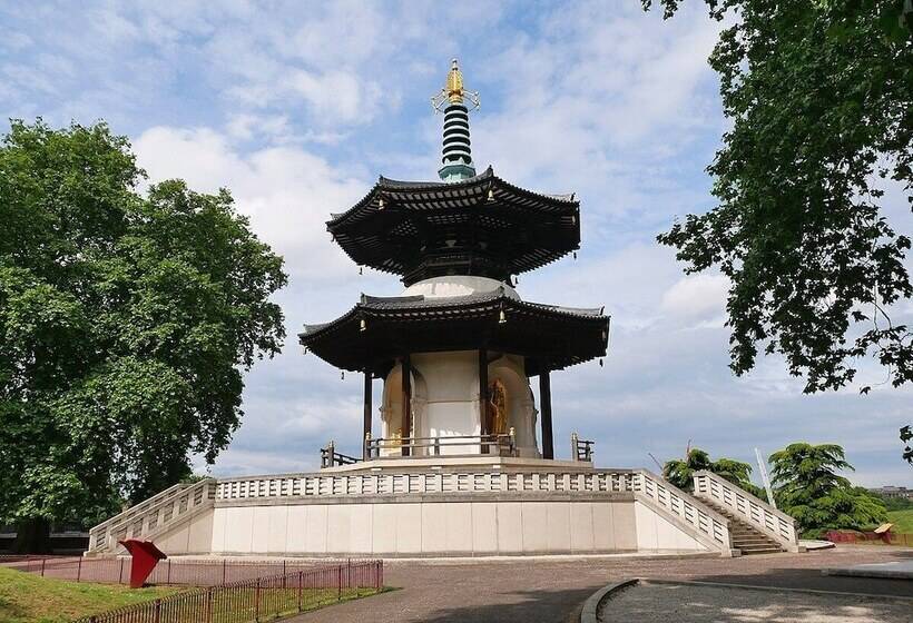 レジデンス Comfortable 2 Bed House In London Zone 2