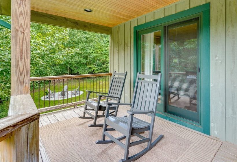 Roan Mountain Home W/ Deck Near Appalachian Trail!