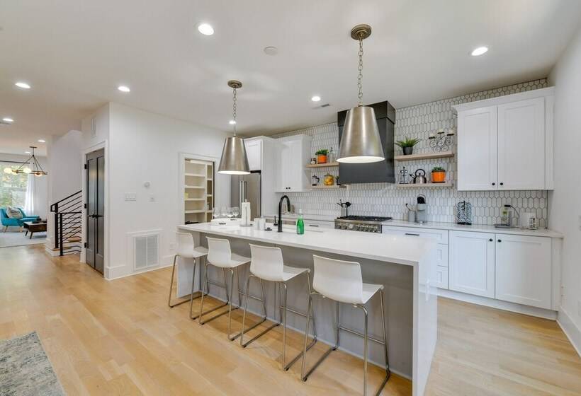 South End Charlotte Townhome < 2 Mi To Uptown!