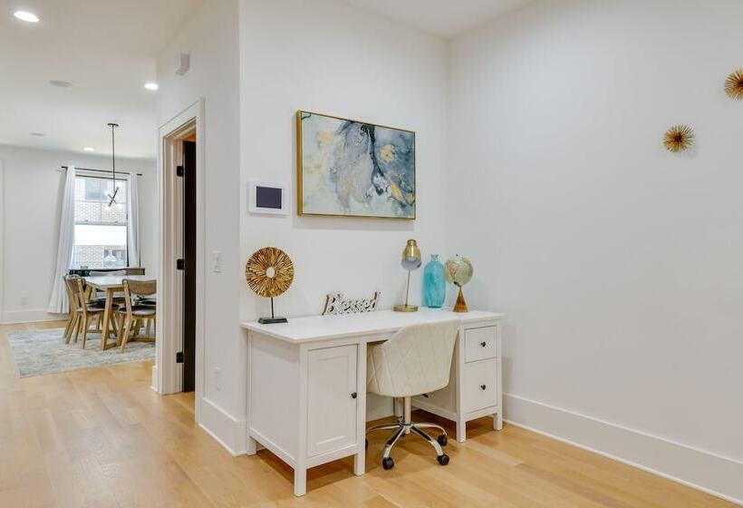 South End Charlotte Townhome < 2 Mi To Uptown!